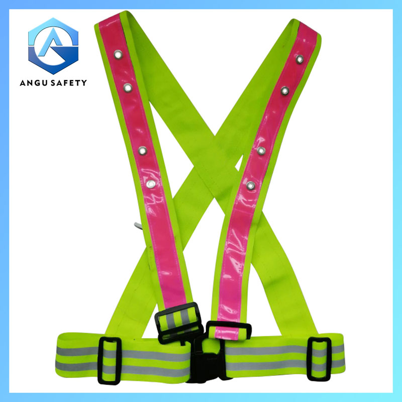 Why Choose a Safety Vest for Workplace Protection?